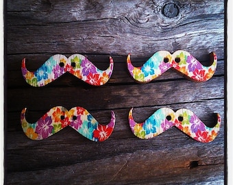 Set of 4 Wood Mustache patterned hibiscus 30 mm x 10 mm buttons