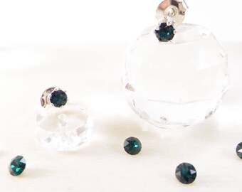 Emerald rhinestone studs