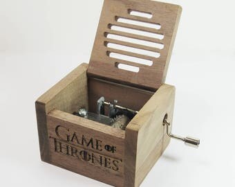 Handmade nature wood hand crank music box Game of Thrones