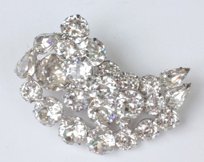 Kramer Clear Rhinestone Crystal Brooch Designer Diva Special Occasion Vintage