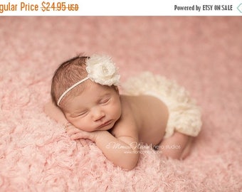 ON SALE Ivory Lace Bloomer and headband set, newborn photo prop, diaper cover, baby bloomer, photography prop
