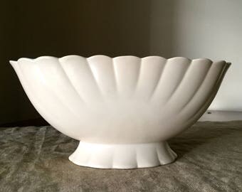 Fabulous large size Vintage English fan shape white "Royal Norfolk" PARIAN GLAZE vase. Beautiful shape. My white vintage home.