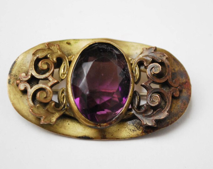 Victorian Bar Brooch -Purple Amethyst Glass - Gold filled - c-clasp - filigree leaf design