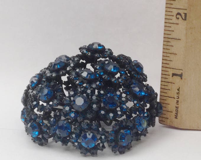 Blue Rhinestone Brooch -Signed Warner - High domed - colbalt blue - Black japanned - floral flower - vintage pin