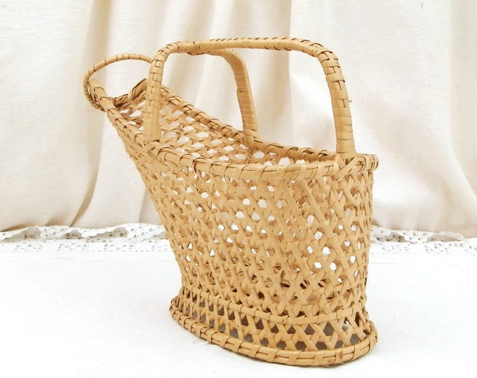 Vintage French Woven Wicker Wine Bottle Holder Basket, Retro Mediterranean Serving Tableware from France, Dinner Party Table Accessory Vintage French Woven Wicker Wine Bottle Holder Basket, Retro Mediterranean Serving Tableware from France, Dinner Party Table Accessory