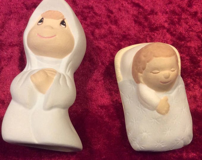 Nativity Scene Enesco Bisque Precious Moments Nativity Christmas Manger Vintage 1981 and Holiday Figurines Set