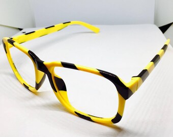hand painted 707 glasses (Mystic Messenger)
