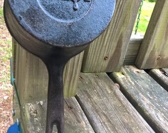 Lodge Cast Iron Ultra Compact Sauce Pan