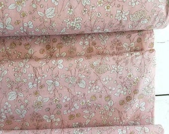 Memoire a Paris Cotton Lawn 2017 - Wildflower(Pink) - Lecien - Japan, Inc
