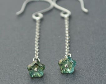 Sterling Silver Chain Earrings, Flower earrings, Czech Glass Earrings, Green Earrings