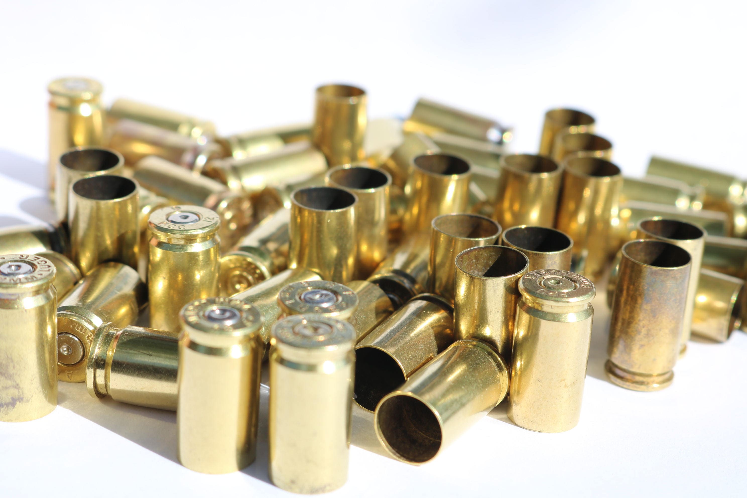 Once Fired 9mm Bullet Brass Casings (100x) Crafting material. Spent