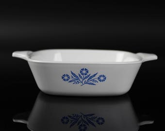 Corning Ware P-41-B casserole dish - Blue cornflower pattern - vintage