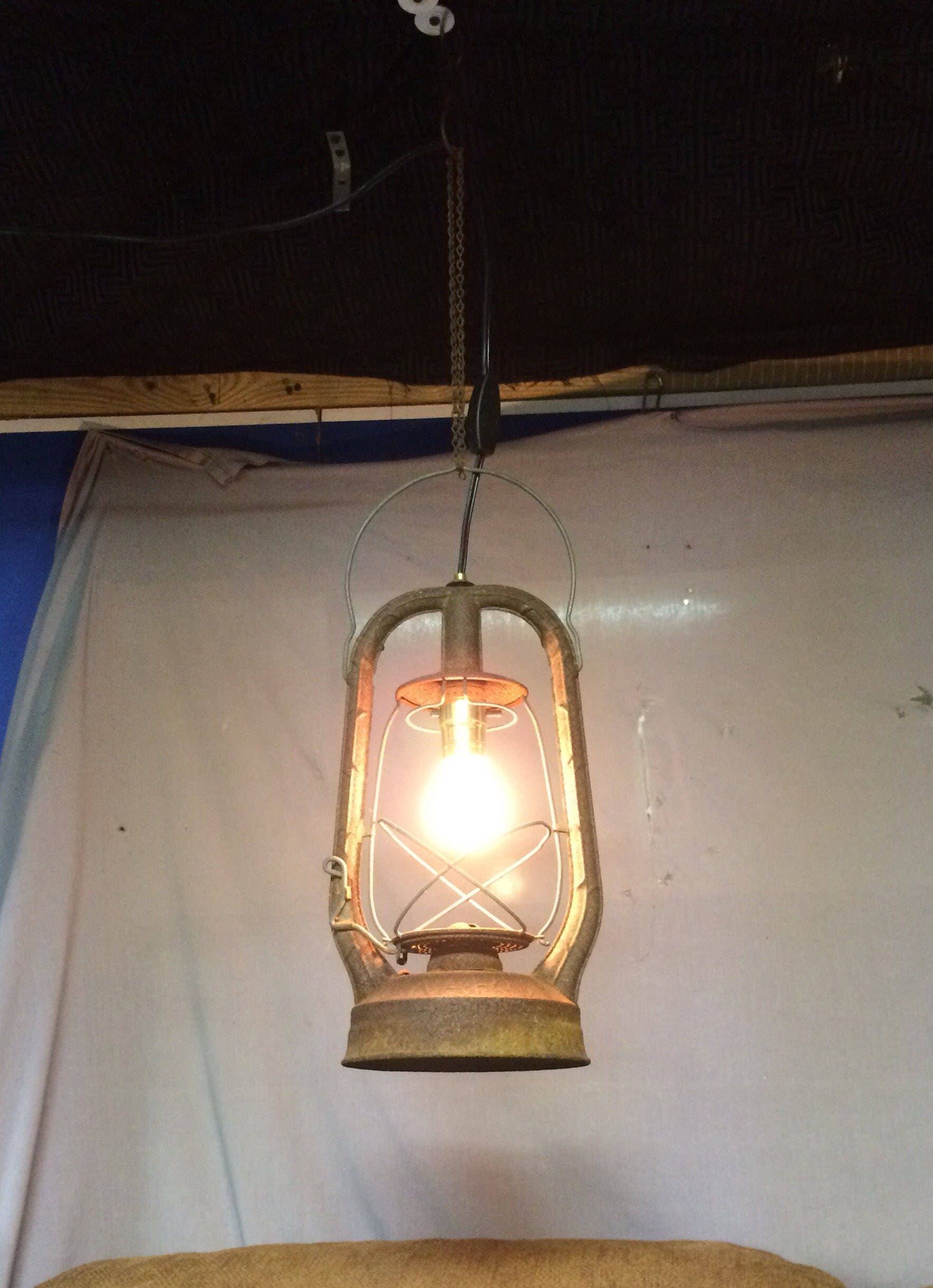 Old Rusty Dietz Electric Hanging Barn Lantern Light, Dietz Oil Lantern