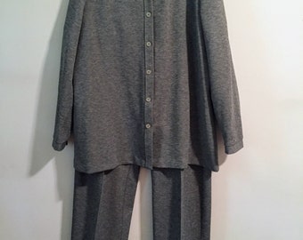 Women's Vintage Grey Jacket and Pant Suit/1970s Women's Clothing