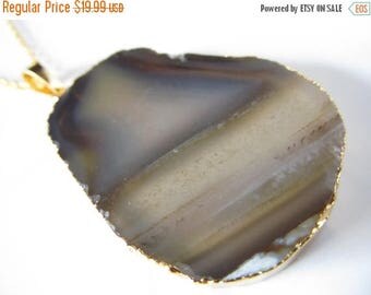 SALE Agate Necklace - Gold Plated Natural Agate Slice Pendant - Gemstone Pendant - Large Stone Pendant - Gold Plated Chain Custom Length