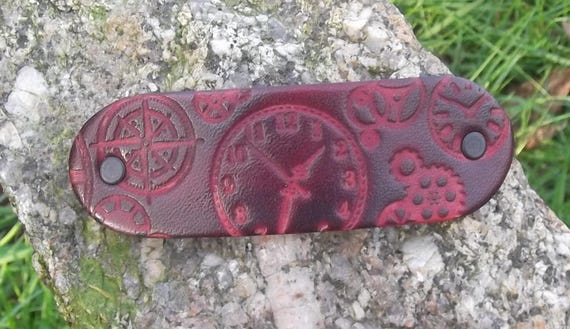 Leather hair Barrette,steampunk design, choose your colour ! by Breizhler steampunk buy now online