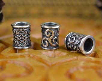 SMALL Viking Beard Ring. Handmade Beard Hair Cuffs. Beard bead. Celtic Triskele bead. Celtic ornament bead for dreads. Scandinavian