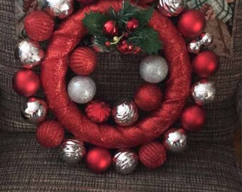 Small Christmas Ball Wreath