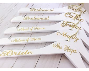 Set of 5 Wedding Hangers | Bridal Hanger Gift | Bridal Party Gift | Bridal Hanger | Custom Wedding Hangers | Bridesmaid Hanger