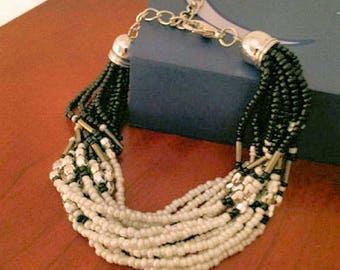 Black & White Seed Bead Bracelet
