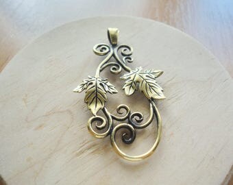 Grape leaf necklace, Bronze grape leaves pendant, Elven jewelry grape vine charm, Grape vine necklace fantasy pendant, Woodland pendant