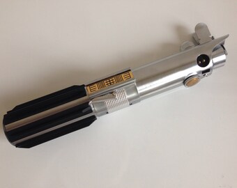 Star Wars anakin Skywalker rots style lightsaber Graflex 3 cell replica