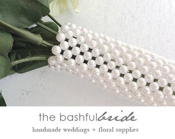 Pearl wrap, bouquet holder, bouquet charm, wedding bouquet, wedding pearls, bouquet pearls, bridal bouquet, white pearls