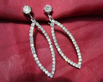 Vintage Rhinestone Bridal Evening Ware Clip Back Dangle Drop Earrings