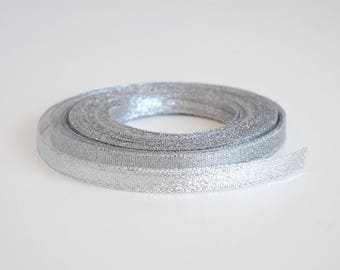 Silver Metallic Ribbon (1cm x 25 yards)
