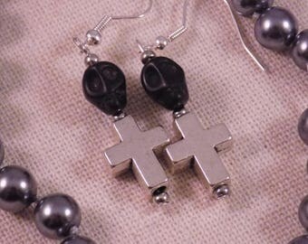 Earrings "Death" to Creat the Y. O.N - stylish & feminine-