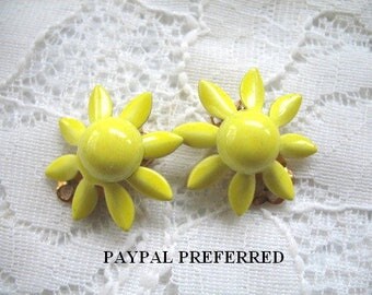 Vintage Enamel Flower Earrings ~ Yellow ~ Clip On