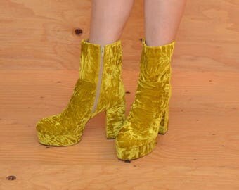 Vintage 90's Yellow Velvet High Heel Platforms Booties SZ 9