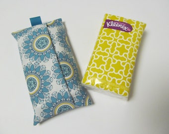 Tissue Case/Turquoise Flower