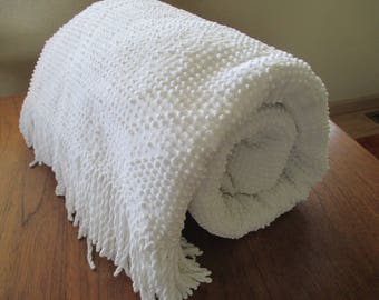 Vintage White Chenille Bedspread-Coverlet