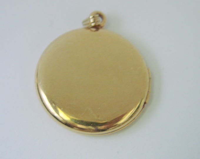 Mid Century Gold Filled Engraved Sweetheart Locket / Floral Etching / 1/20 12KT GF / Vintage Jewelry