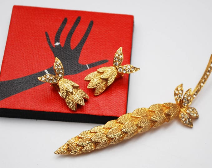 Floral Leaf Brooch earring set - Signed Ledo - Rhinestone gold -flower pin clip on earrings