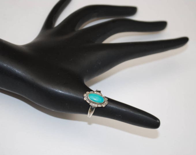 Turquoise ring Sterling - Bell Trading Company - size 6 - Native American tribal southwestern ring