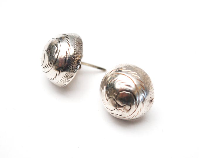 Sterling Etched round Earrings - 925 - hallow silver Button - domed Stud Earrings