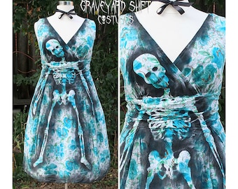 Zombie Housewife// Plus Size // Halloween Costume // Evil Housewife // Skeleton Dress Evil June Cleaver Ghastly Garden Party costume