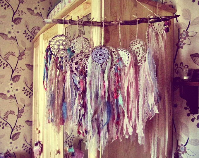 Multiple Dreamcatchers Wall Hanging Display - Gypsy Bedroom Decor - Boho Nursery - Bohemian Lace Dream Catcher - Boho Wedding Decoration
