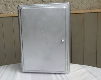 French bathroom cabinet/Vintage silver shower room cabinet /medical cabinet/vintage french decor/Metal cabinet