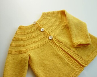 Hand knit baby cardigan / baby cardigan / Merino wool cardigan / baby sweater