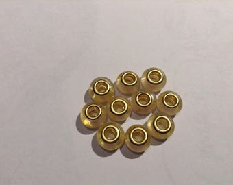 Set of 10 glass cat's eye beads