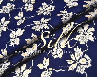 White floral Blue Silk Fabric - achat tissu de soie imprime