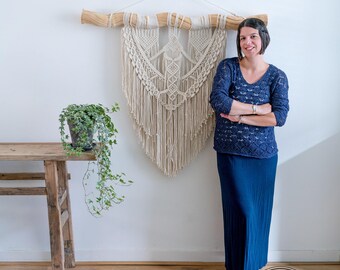 Macrame Wall Hanging Zola/ Macrame Wall Hanging / Modern Macrame / Wall Tapestry / Macrame Tapestry / Large Macrame Wall Hanging