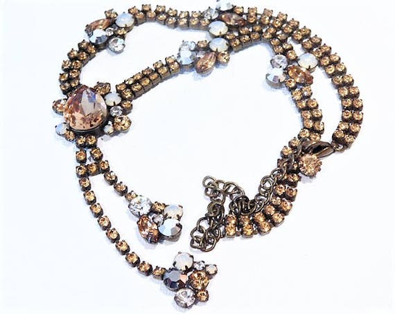 TIARA MISU Contemporary Fashion Designer Signed Rhinestone Necklace Lariat Miss Ellie NYC Mid Century Hollywood Regency Inspired Revival