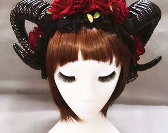 Horror Horns With Flowers Headband, Ram Horns With Flowers Headband, Horn Headdress, Horns, Halloween Horns, Gothic