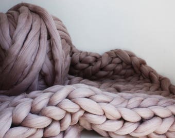 Chunky Knit Throw, Mink Knit Blanket, Blush Knit Throw, Knit Merino Blanket, Pink Giant Knit Blanket, Housewarming Gift, Mink Wool Throw