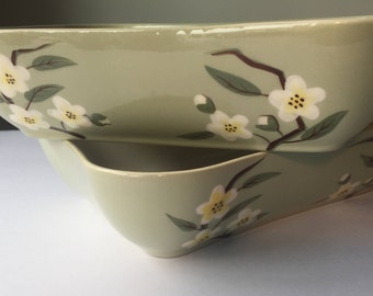 Weil Ware Blossom 2 Serving Bowls