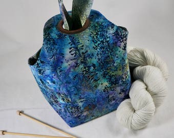 SMALL Floral Project Bag, Knitting Project Bag, Reversible, Pocket, Crochet Project Bag, Saxi Bags, Saxi Bag, Project Bag, Yarn Bag, Purple